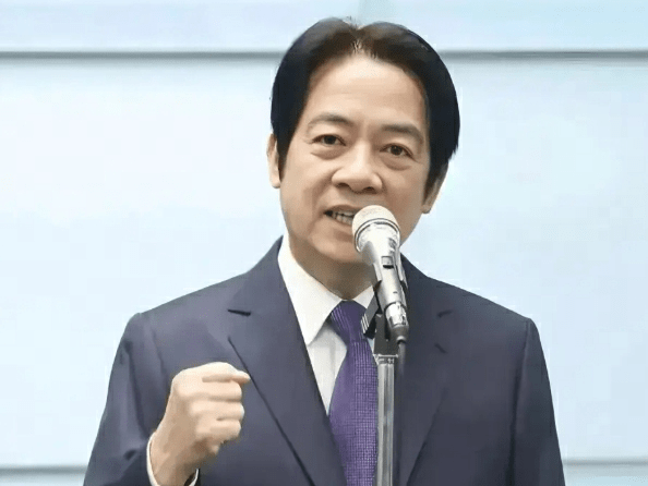 牛豆网 台新版“民安手册”被批制造恐慌，张亚中：赖清德正带着台湾之舟全速驶向巨大冰山